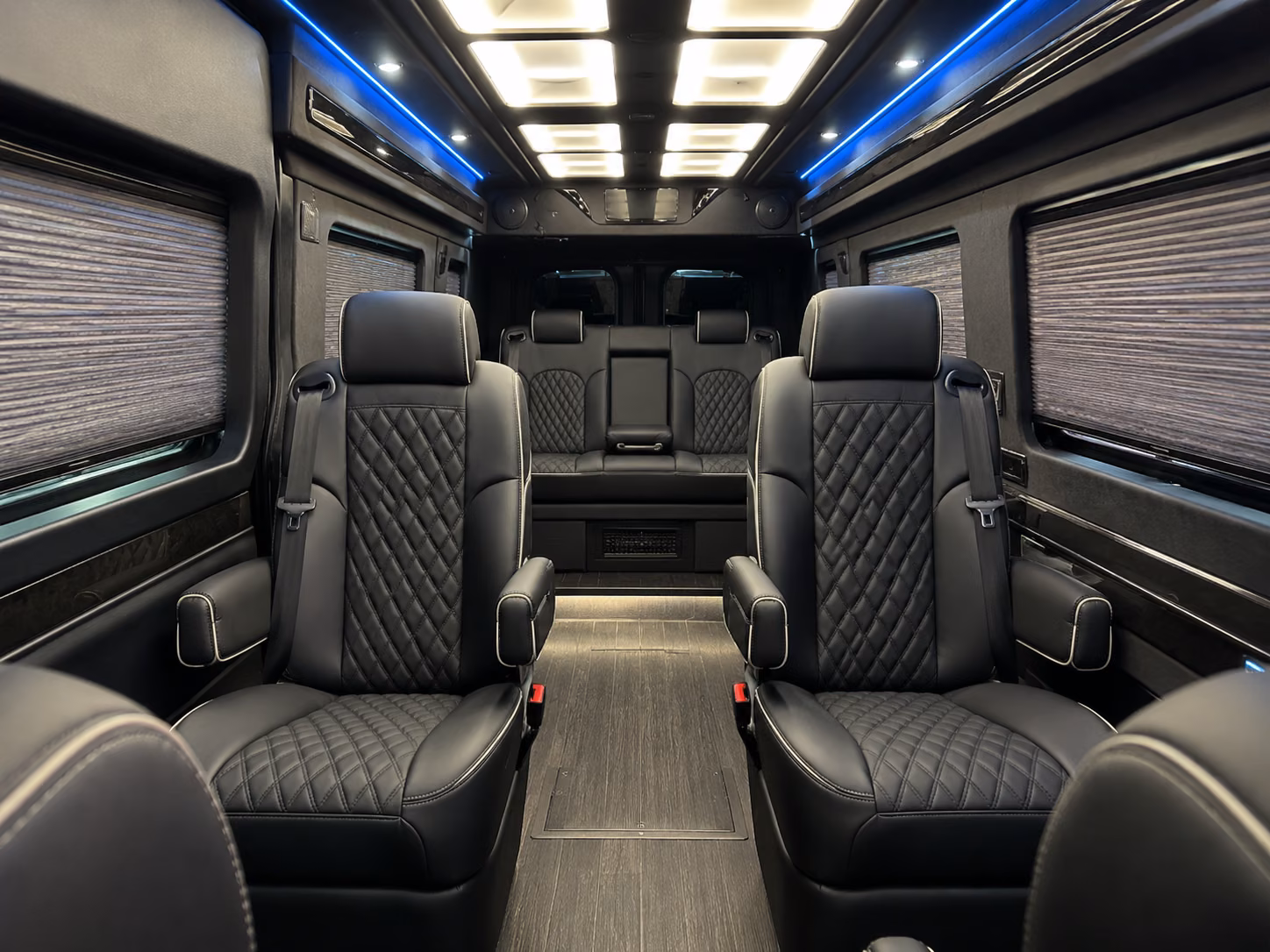 find the perfect transportation for your next airport transfer 2