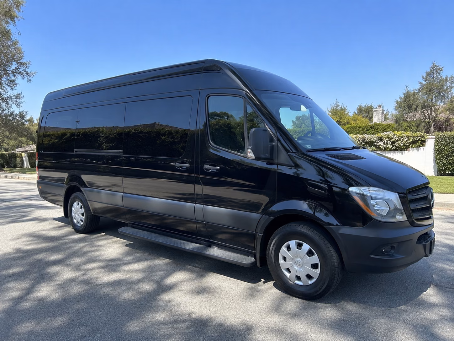 find the perfect transportation for your next private event 2